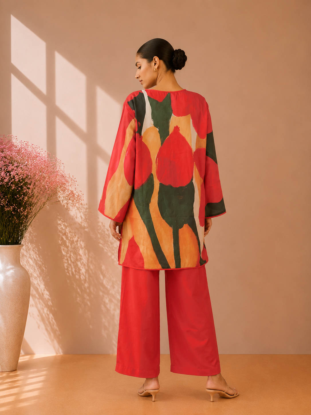 Red Abstract Tulip Print Short Kurti Set